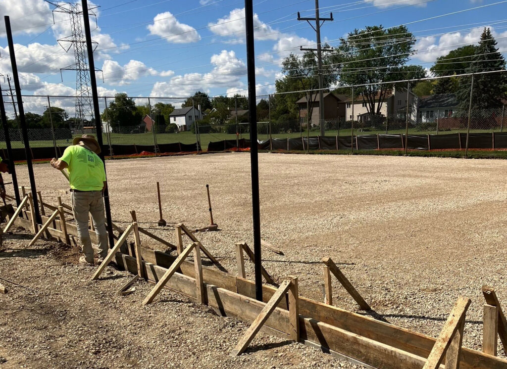 tennis and pickleball courts being built